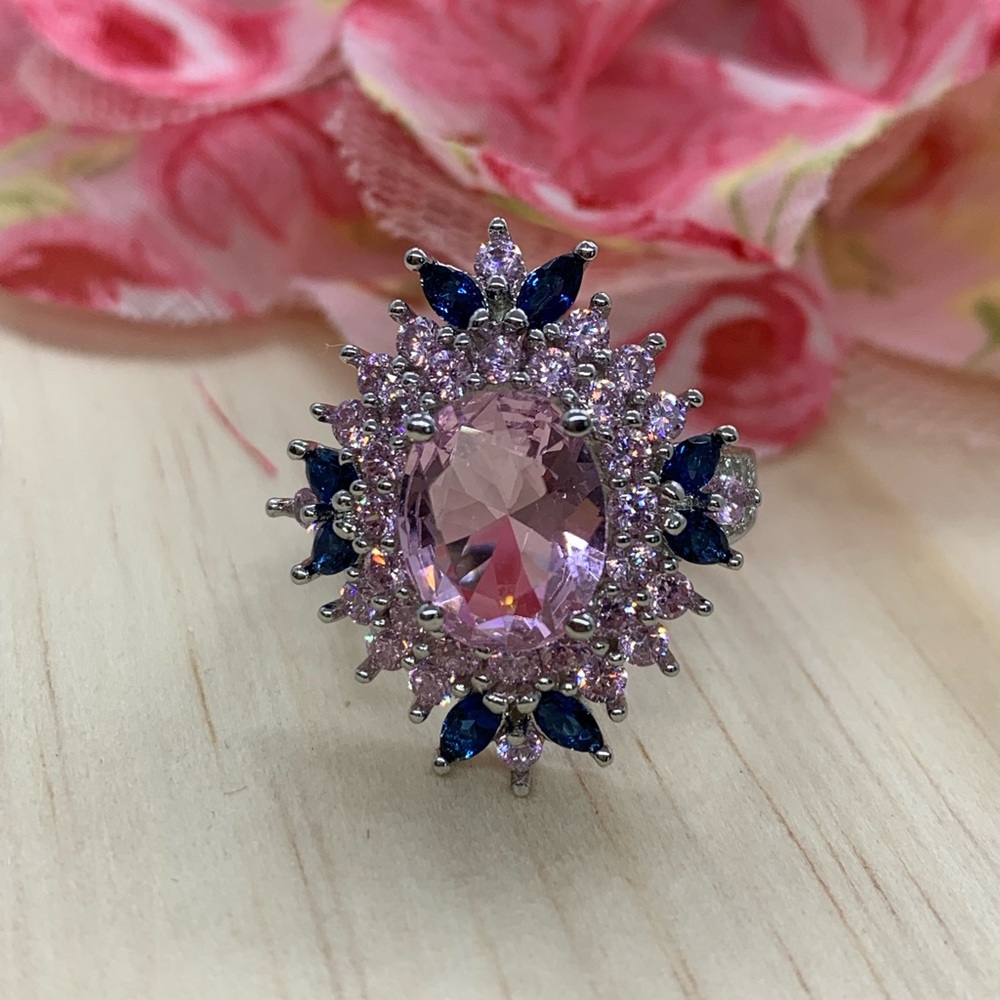 Silver CZ Big Flower Ring - Picture 2 of 6